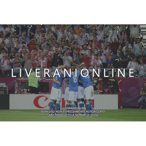 WARSZAWA 28.06.2012 MECZ MISTRZOSTWA EUROPY 2012 POLFINAL: NIEMCY - WLOCHY --- UEFA EURO 2012 CHAMPIONSHIP SEMIFINAL MATCH IN WARSAW: GERMANY - ITALY PILKARZE WLOCH MARIO BALOTELLI FOT. PIOTR KUCZA --- Newspix.pl EUROPEI 2012 GERMANIA ITALIA AG ALDO LIVERANI SAS - ITALY ONLY - *** Local Caption *** www.newspix.pl mail us: info@newspix.pl call us: 0048 022 23 22 222 --- Polish Picture Agency by Ringier Axel Springer Poland