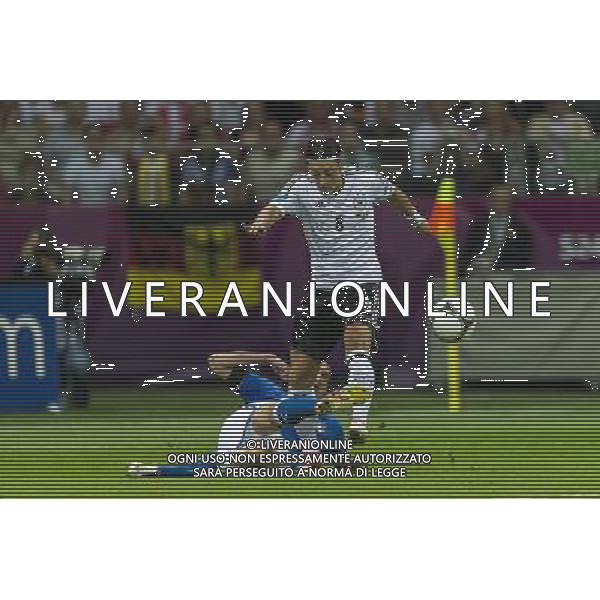 WARSZAWA 28 06 2012 STADION NARODOWY PRZY AL KSIECIA J PONIATOWSKIEGO 1 ARENA EURO 2012 MECZ NR 30 POLFINAL EURO 2012 NIEMCY v WLOCHY N Z MESUT OZIL Germany 8 SEBASTIAN BOROWSKI Newspix.pl NATIONAL STADIUM WARSAW AT AL KSIECIA J PONIATOWSKIEGO 1 MATCH 30 OF EURO 2012 SEMI FINAL GERMANY v ITALY --- Newspix.pl EUROPEI 2012 GERMANIA ITALIA AG ALDO LIVERANI SAS - ITALY ONLY - *** Local Caption *** www.newspix.pl mail us: info@newspix.pl call us: 0048 022 23 22 222 --- Polish Picture Agency by Ringier Axel Springer Poland