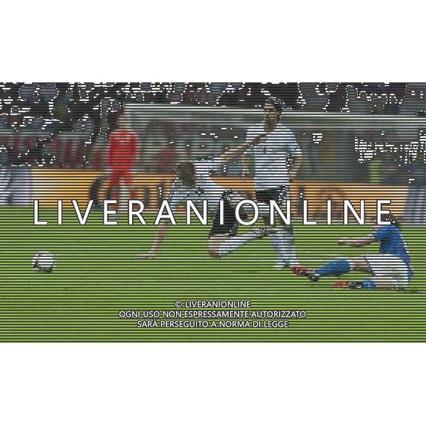 WARSZAWA 28- 06- 2012 STADION NARODOWY PRZY AL KSIECIA J PONIATOWSKIEGO 1 ARENA EURO 2012 MECZ NR 30 POLFINAL EURO 2012 NIEMCY v WLOCHY NZ TONI KROOS - SAMI KHEDURA FOT KRYSTYNA PACZKOWSKA/NEWSPIX.PL NATIONAL STADIUM WARSAW AT AL KSIECIA J PONIATOWSKIEGO 1 MATCH 30 OF EURO 2012 SEMI FINAL GERMANY v ITALY --- Newspix.pl EUROPEI 2012 GERMANIA ITALIA AG ALDO LIVERANI SAS - ITALY ONLY - *** Local Caption *** www.newspix.pl mail us: info@newspix.pl call us: 0048 022 23 22 222 --- Polish Picture Agency by Ringier Axel Springer Poland