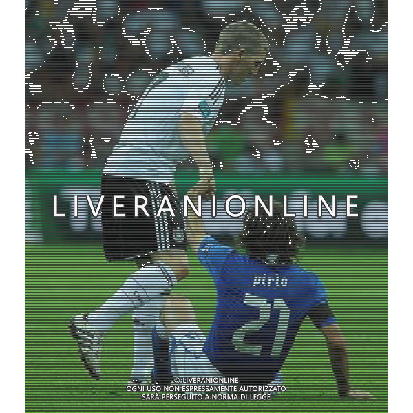 Campionati Europei UEFA 2012 Polonia/Ucraina Semifinale Varsavia (Polonia) - 28.06.2012 Germania-Italia Nella Foto:Schweinsteiger Bastian-Pirlo Andrea /Ph.Vitez-Ag. Aldo Liverani