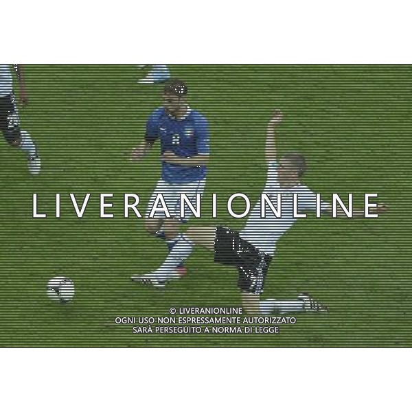 (120629) -- WARSAW, June 29, 2012 () -- Bastian Schweinsteiger (R) of Germany vies with Claudio Marchisio of Italy during the semifinal match between Germany and Italy at the Euro 2012 football championships in Warsaw, Poland, June 28, 2012. (/Wu Wei) (jyc) PHOTOSHOT/AG ALDO LIVERANI SAS - ITALY ONLY -