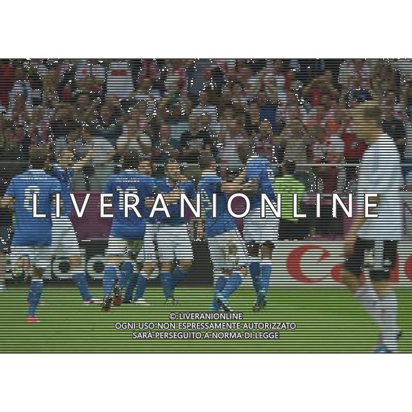 (120629) -- WARSAW, June 29, 2012 () -- Players of Italy celebrate after scoring during the semifinal match between Germany and Italy at the Euro 2012 football championships in Warsaw, Poland, June 28, 2012. (/Ma Ning) (jyc) PHOTOSHOT/AG ALDO LIVERANI SAS - ITALY ONLY -