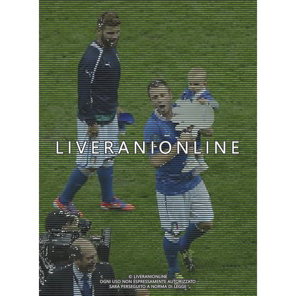 (120629) -- WARSAW, June 29, 2012 () -- Antonio Cassano (R) of Italy celebrates victory after the semifinal match between Germany and Italy at the Euro 2012 football championships in Warsaw, Poland, June 28, 2012. Italy won 2-1 to enter the final. (/Wu Wei) (jyc) PHOTOSHOT/AG ALDO LIVERANI SAS - ITALY ONLY -