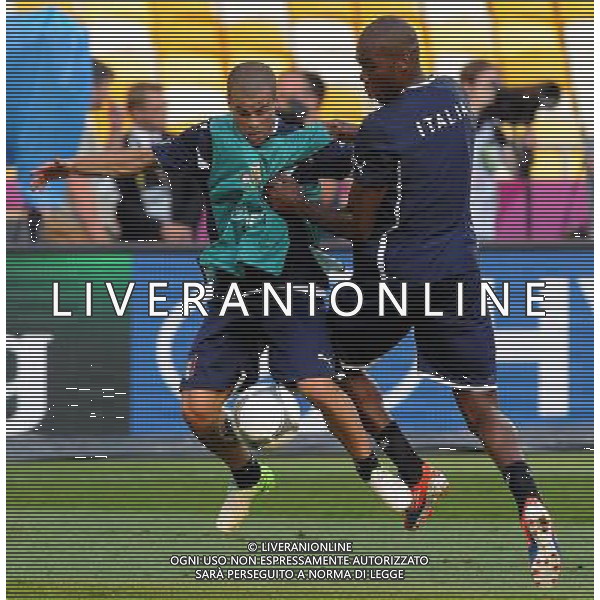 Campionati Europei UEFA 2012 Polonia/Ucraina Finale Kiev (Ucraina) - 30.06.2012 Allenamento Italia Nella Foto:giovinco ogbonna /Ph.Vitez-Ag. Aldo Liverani