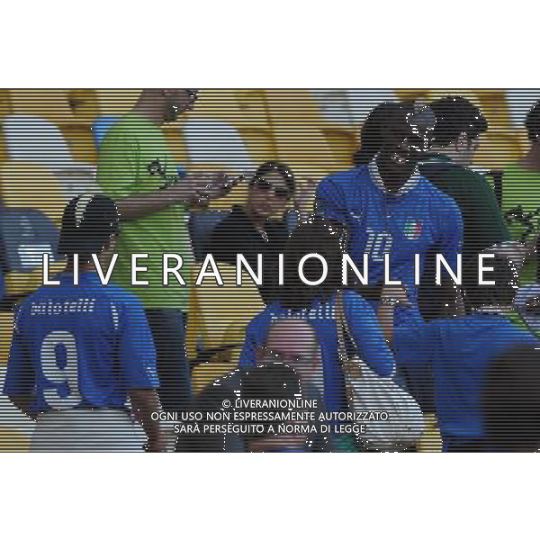 Campionati Europei UEFA 2012 Polonia/Ucraina Finale Kiev (Ucraina) - 01.07.2012 Spagna-Italia Nella Foto:mamma balotelli fratello balotelli /Ph.Vitez-Ag. Aldo Liverani