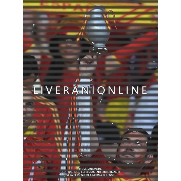 Campionati Europei UEFA 2012 Polonia/Ucraina Finale Kiev (Ucraina) - 01.07.2012 Spagna-Italia Nella Foto:tifosi spagna /Ph.Vitez-Ag. Aldo Liverani