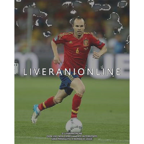 KIJOW STADION OLIMPIJSKI 01.07.2012 EURO 2012 PILKA NOZNA FINAL MISTRZOSTW EUROPY HISZPANIA WLOCHY NZ ANDRES INIESTA SPA FOT MICHAL NOWAK / NEWSPIX.PL KYIV OLYMPIC STADIUM 01.07.2012 FOOTBALL SOCCER EURO 2012 FINAL OF UEFA EUROPEAN FOOTBALL CHAMPIONSHIP SPAIN - ITALY ANDRES INIESTA SPA MICHAL NOWAK / NEWSPIX.PL --- Newspix.pl SPAGNA ITALIA FINALE EUROPEI 2012 - AG ALDO LIVERANI SAS - ITALY ONLY - *** Local Caption *** .