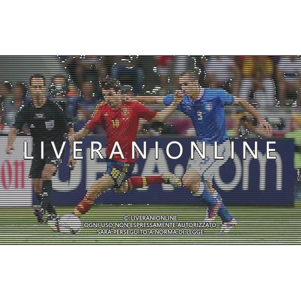 KIJOW STADION OLIMPIJSKI 01.07.2012 EURO 2012 PILKA NOZNA FINAL MISTRZOSTW EUROPY HISZPANIA WLOCHY NZ CESC FABREGAS SPA GIORGIO CHIELLINI ITA FOT MICHAL NOWAK / NEWSPIX.PL KYIV OLYMPIC STADIUM 01.07.2012 FOOTBALL SOCCER EURO 2012 FINAL OF UEFA EUROPEAN FOOTBALL CHAMPIONSHIP SPAIN - ITALY CESC FABREGAS SPA GIORGIO CHIELLINI ITA MICHAL NOWAK / NEWSPIX.PL --- Newspix.pl SPAGNA ITALIA FINALE EUROPEI 2012 - AG ALDO LIVERANI SAS - ITALY ONLY - *** Local Caption *** .