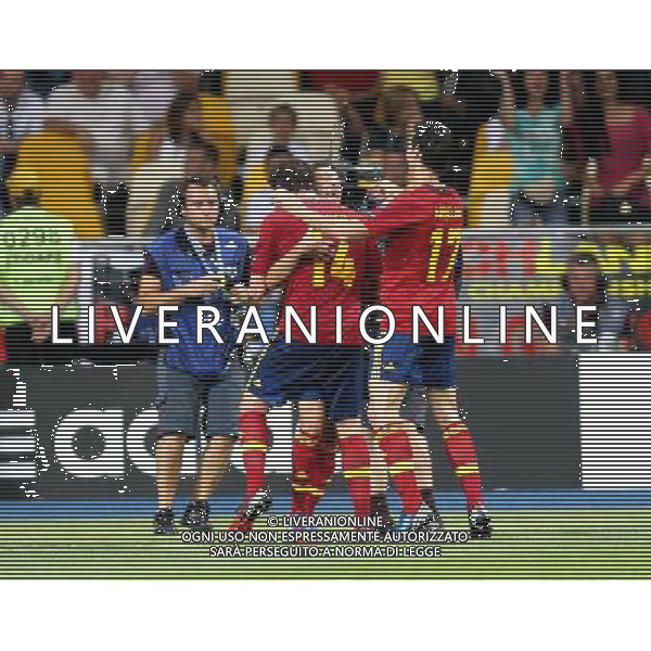 KIJOW STADION OLIMPIJSKI 01.07.2012 EURO 2012 PILKA NOZNA FINAL MISTRZOSTW EUROPY HISZPANIA WLOCHY NZ JORDI ALBA SPA GOL GOAL BRAMKA RADOSC FOT MICHAL NOWAK / NEWSPIX.PL KYIV OLYMPIC STADIUM 01.07.2012 FOOTBALL SOCCER EURO 2012 FINAL OF UEFA EUROPEAN FOOTBALL CHAMPIONSHIP SPAIN - ITALY JORDI ALBA SPA GOL GOAL BRAMKA RADOSC MICHAL NOWAK / NEWSPIX.PL --- Newspix.pl SPAGNA ITALIA FINALE EUROPEI 2012 - AG ALDO LIVERANI SAS - ITALY ONLY - *** Local Caption *** .