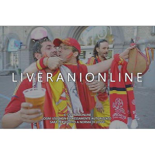 01.07.2012 KIJOW - STADION OLIMPIJSKI ( KYIV OLYMPIC STADIUM ) PILKA NOZNA ( FOOTBALL ) MISTRZOSTWA EUROPY W PILCE NOZNEJ UEFA EURO 2012 ( EUROPEAN CHAMPIONSHIPS UEFA EURO 2012 ) FINAL EURO 2012 ( FINAL EURO 2012 ) MECZ HISZPANIA - WLOCHY ( GAME SPAIN - ITALY ) NZ KIBICE HISZPANII FOTO MICHAL STANCZYK / CYFRASPORT/NEWSPIX.PL --- Newspix.pl SPAGNA ITALIA FINALE EUROPEI 2012 - AG ALDO LIVERANI SAS - ITALY ONLY - *** Local Caption *** .