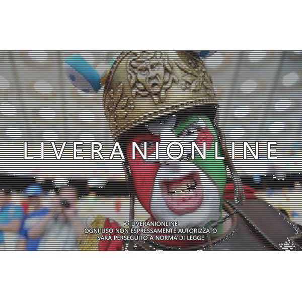 01.07.2012 KIJOW - STADION OLIMPIJSKI ( KYIV OLYMPIC STADIUM ) PILKA NOZNA ( FOOTBALL ) MISTRZOSTWA EUROPY W PILCE NOZNEJ UEFA EURO 2012 ( EUROPEAN CHAMPIONSHIPS UEFA EURO 2012 ) FINAL EURO 2012 ( FINAL EURO 2012 ) MECZ HISZPANIA - WLOCHY ( GAME SPAIN - ITALY ) NZ KIBICE WLOCHY FOTO MICHAL STANCZYK / CYFRASPORT/NEWSPIX.PL --- Newspix.pl SPAGNA ITALIA FINALE EUROPEI 2012 - AG ALDO LIVERANI SAS - ITALY ONLY - *** Local Caption *** .