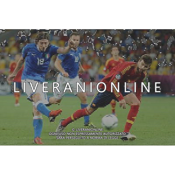 01.07.2012 KIJOW - STADION OLIMPIJSKI ( KYIV OLYMPIC STADIUM ) PILKA NOZNA ( FOOTBALL ) MISTRZOSTWA EUROPY W PILCE NOZNEJ UEFA EURO 2012 ( EUROPEAN CHAMPIONSHIPS UEFA EURO 2012 ) FINAL EURO 2012 ( FINAL EURO 2012 ) MECZ HISZPANIA - WLOCHY ( GAME SPAIN - ITALY ) NZ RICCARDO MONTOLIVO (L) FOTO MICHAL STANCZYK / CYFRASPORT/NEWSPIX.PL --- Newspix.pl SPAGNA ITALIA FINALE EUROPEI 2012 - AG ALDO LIVERANI SAS - ITALY ONLY - *** Local Caption *** .