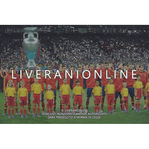 01.07.2012 KIJOW KIEV PILKA NOZNA KADRA REPREZENTACJA MISTRZOSTWA EUROPY W PILCE NOZNEJ EURO2012 POLSKA I UKRAINA FOOTBALL EUROPEAN CHAMPIONSHIPS UEFA EURO 2012 POLAND AND UKRAINE FINAL (FINAL GAME) HISZPANIA - WLOCHY (SPAIN VS. ITALY) N/Z ZBIOROWE GRUPOWKA FOT LUKASZ LASKOWSKI / PRESSFOCUS NEWSPIXPL --- Newspix.pl SPAGNA ITALIA FINALE EUROPEI 2012 - AG ALDO LIVERANI SAS - ITALY ONLY - *** Local Caption *** .