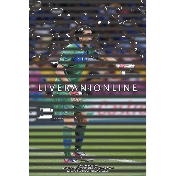 01.07.2012 KIJOW (KIEV) STADION OLYMPIJSKI (THE OLYMPIC STADIUM) PILKA NOZNA (SOCCER) MISTRZOSTWA EURO 2012 POLSKA UKRAINA (UEFA EURO 2012 POLAND UKRAINE) FINAL (FINAL) MECZ HISZPANIA - WLOCHY (SPAIN - ITALY) N/Z GIANLUIGI BUFFON SYLWETKA FOT RAFAL OLEKSIEWICZ / PRESSFOCUS NEWSPIXPL --- Newspix.pl SPAGNA ITALIA FINALE EUROPEI 2012 - AG ALDO LIVERANI SAS - ITALY ONLY - *** Local Caption *** .