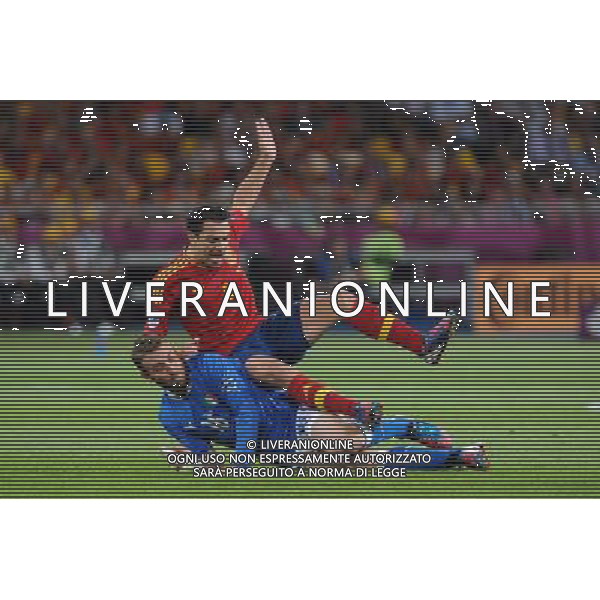 01.07.2012 KIJOW (KIEV) STADION OLYMPIJSKI (THE OLYMPIC STADIUM) PILKA NOZNA (SOCCER) MISTRZOSTWA EURO 2012 POLSKA UKRAINA (UEFA EURO 2012 POLAND UKRAINE) FINAL (FINAL) MECZ HISZPANIA - WLOCHY (SPAIN - ITALY) N/Z XAVI HERNANDEZ DANIELE DE ROSSI FOT RAFAL OLEKSIEWICZ / PRESSFOCUS NEWSPIXPL --- Newspix.pl SPAGNA ITALIA FINALE EUROPEI 2012 - AG ALDO LIVERANI SAS - ITALY ONLY - *** Local Caption *** .