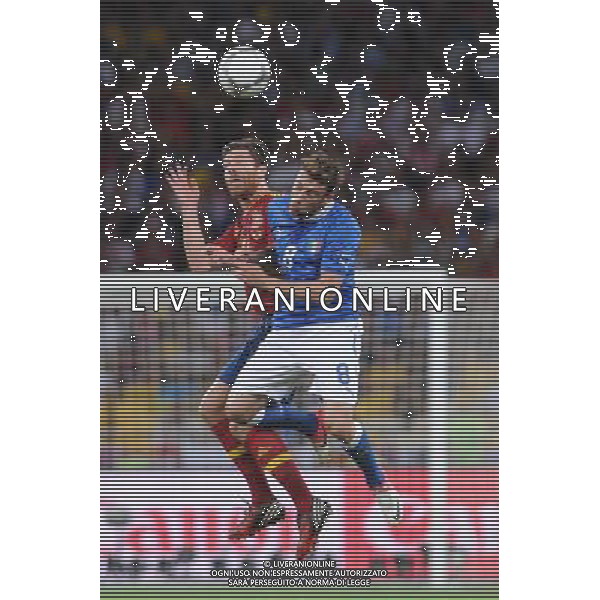 01.07.2012 KIJOW (KIEV) STADION OLYMPIJSKI (THE OLYMPIC STADIUM) PILKA NOZNA (SOCCER) MISTRZOSTWA EURO 2012 POLSKA UKRAINA (UEFA EURO 2012 POLAND UKRAINE) FINAL (FINAL) MECZ HISZPANIA - WLOCHY (SPAIN - ITALY) N/Z XABI ALONSO CLAUDIO MARCHISIO FOT RAFAL OLEKSIEWICZ / PRESSFOCUS SPAGNA ITALIA FINALE EUROPEI 2012 - AG ALDO LIVERANI SAS - ITALY ONLY - *** Local Caption *** .