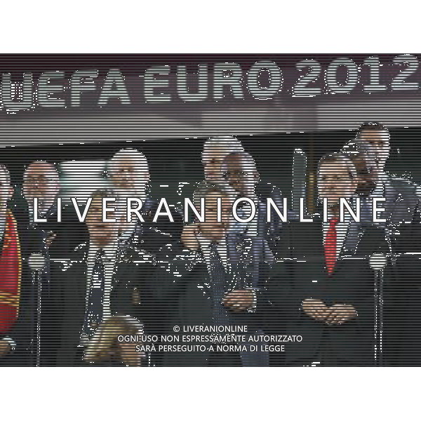 KIJOW STADION OLIMPIJSKI 01.07.2012 EURO 2012 PILKA NOZNA FINAL MISTRZOSTW EUROPY HISZPANIA WLOCHY NZ PREZYDENT POLSKA BRONISLAW KOMOROWSKI SIE CZESZE FOT MICHAL NOWAK / NEWSPIX.PL KYIV OLYMPIC STADIUM 01.07.2012 FOOTBALL SOCCER EURO 2012 FINAL OF UEFA EUROPEAN FOOTBALL CHAMPIONSHIP SPAIN - ITALY PREZYDENT POLSKA BRONISLAW KOMOROWSKI SIE CZESZE MICHAL NOWAK / NEWSPIX.PL --- Newspix.pl /EUROPEO 2012 ITALIA SPAGNA FINALE - AG ALDO LIVERANI SAS - ITALY ONLY - *** Local Caption *** www.newspix.pl mail us: info@newspix.pl call us: 0048 022 23 22 222 --- Polish Picture Agency by Ringier Axel Springer Poland .