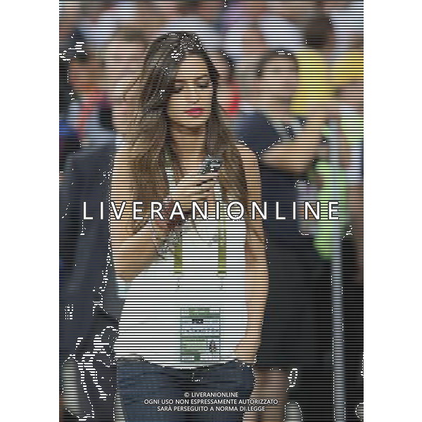 KIJOW STADION OLIMPIJSKI 01.07.2012 EURO 2012 PILKA NOZNA FINAL MISTRZOSTW EUROPY HISZPANIA WLOCHY NZ HISZPANIA RADOSC ZWYCIESTWO MISTRZOSTWO MISTRZ EUROPY FETA SARA CARBONERO FOT MICHAL NOWAK / NEWSPIX.PL KYIV OLYMPIC STADIUM 01.07.2012 FOOTBALL SOCCER EURO 2012 FINAL OF UEFA EUROPEAN FOOTBALL CHAMPIONSHIP SPAIN - ITALY SPANISH PLAYERS ARE CELEBRATING AS THEY WON OVER ITALY. SPAIN BECAME EUROPEAN CHAMPIONS MICHAL NOWAK / NEWSPIX.PL --- Newspix.pl /EUROPEO 2012 ITALIA SPAGNA FINALE - AG ALDO LIVERANI SAS - ITALY ONLY - *** Local Caption *** www.newspix.pl mail us: info@newspix.pl call us: 0048 022 23 22 222 --- Polish Picture Agency by Ringier Axel Springer Poland .