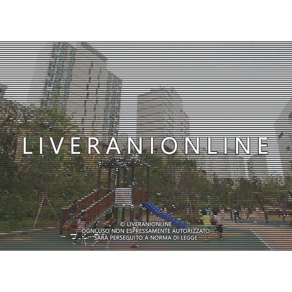 (120703) -- SEOUL, July 3, 2012 () -- Kids play at a kindergarten in Sejong City, 120 kms south of Seoul, South Korea, July 3, 2012. South Korea on Monday officially launched a new administrative city, a source of partisan acrimony for the past decade. Sejong City will eventually house 36 government ministries and agencies by 2014. Its current population of 120,000 is projected to jump to 500,000 by 2030. (/Yao Qilin) ©photoshot/AGENZIA ALDO LIVERANI SAS - ITALY ONLY - Progetto di urbanizzazione della citta\' di Sejong, 120 km a sud di Seoul, Corea del Sud, 3 luglio 2012 che diventera\' una cittˆ amministrativa, con 36 ministeri e agenzie governative entro il 2014. La sua popolazione attuale di 120.000 abitanti salira\' a 500.000 entro il 2030.