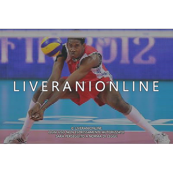 04.07.2012 SOFIA , BULGARIA - HALA ARMEEC ARENA (SOFIA, BULGARIA - ARMEEC ARENA ) SIATKOWKA MEZCZYZN (MEN\'S VOLLEYBALL), LIGA SWIATOWA 2012 - TURNIEJ FINALOWY ( WORLD LEAGUE FINALS)- GRUPA A (POOL A) MECZ KUBA - BRAZYLIA (GAME CUBA - BRAZIL) NZ LEON VENERO FOTO LUKASZ GROCHALA/ CYFRASPORT / NEWSPIX.PL --- Newspix.pl WORLD LEAGUE FINALS CUBA - BRASILE/AG ALDO LIVERANI SAS - ITALY ONLY - *** Local Caption *** www.newspix.pl mail us: info@newspix.pl call us: 0048 022 23 22 222 --- Polish Picture Agency by Ringier Axel Springer Poland