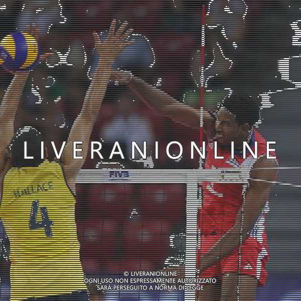 04.07.2012 SOFIA , BULGARIA - HALA ARMEEC ARENA (SOFIA, BULGARIA - ARMEEC ARENA ) SIATKOWKA MEZCZYZN (MEN\'S VOLLEYBALL), LIGA SWIATOWA 2012 - TURNIEJ FINALOWY ( WORLD LEAGUE FINALS)- GRUPA A (POOL A) MECZ KUBA - BRAZYLIA (GAME CUBA - BRAZIL) NZ LEON VENERO (P) FOTO LUKASZ GROCHALA/ CYFRASPORT / NEWSPIX.PL --- Newspix.pl WORLD LEAGUE FINALS CUBA - BRASILE/AG ALDO LIVERANI SAS - ITALY ONLY - *** Local Caption *** www.newspix.pl mail us: info@newspix.pl call us: 0048 022 23 22 222 --- Polish Picture Agency by Ringier Axel Springer Poland