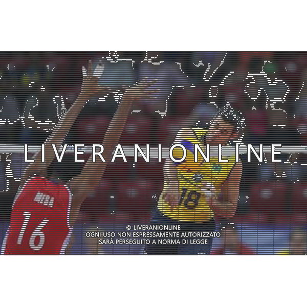 04.07.2012 SOFIA , BULGARIA - HALA ARMEEC ARENA (SOFIA, BULGARIA - ARMEEC ARENA ) SIATKOWKA MEZCZYZN (MEN\'S VOLLEYBALL), LIGA SWIATOWA 2012 - TURNIEJ FINALOWY ( WORLD LEAGUE FINALS)- GRUPA A (POOL A) MECZ KUBA - BRAZYLIA (GAME CUBA - BRAZIL) NZ DANTE AMARAL FOTO LUKASZ GROCHALA/ CYFRASPORT / NEWSPIX.PL --- Newspix.pl WORLD LEAGUE FINALS CUBA - BRASILE/AG ALDO LIVERANI SAS - ITALY ONLY - *** Local Caption *** www.newspix.pl mail us: info@newspix.pl call us: 0048 022 23 22 222 --- Polish Picture Agency by Ringier Axel Springer Poland