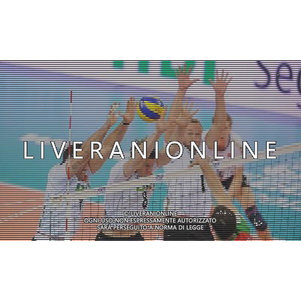 04.07.2012 SOFIA (Sofija Armeec Arena) SIATKOWKA MEZCZYZN (Volleyball Mens) LIGA SWIATOWA 2012 RUNDA FINALOWA ( FIVB Volleyball World League Final Round) GRUPA F BULGARIA - NIEMCY (BULGARIA - GERMANY) N/Z GYÃ–RGY GROZER MARCUS BÃ–HME FOTO NORBERT BARCZYK / PRESSFOCUS NEWSPIXPL --- Newspix.pl WORLD LEAGUE FINALS BULGARIA - GERMANIA AG ALDO LIVERANI SAS - ITALY ONLY - *** Local Caption *** .