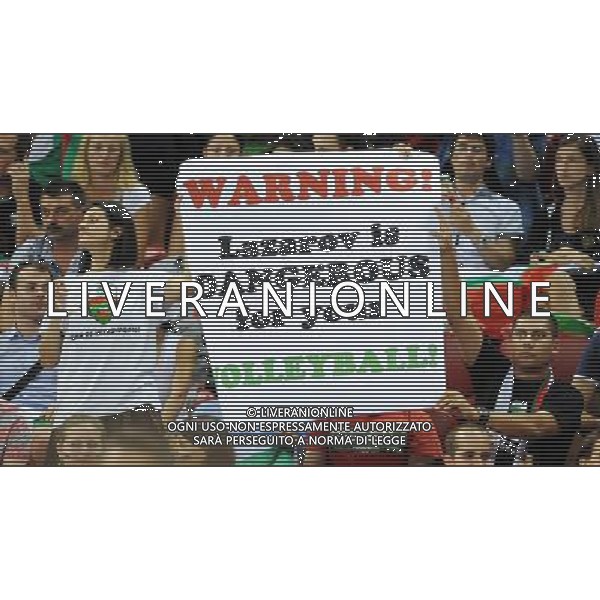 04.07.2012 SOFIA (Sofija Armeec Arena) SIATKOWKA MEZCZYZN (Volleyball Mens) LIGA SWIATOWA 2012 RUNDA FINALOWA ( FIVB Volleyball World League Final Round) GRUPA F BULGARIA - NIEMCY (BULGARIA - GERMANY) N/Z TRANSPARENT WARNING LAZAROV IS DANGEROUS FOR FOUR VOLLEYBALL BULGARIAN FEDERATION SHAME FOR OUR NATIONI WE WANT YOUR RESIGNATION KIBICE W BULGARII CHCA REZYGNACJI PREZESA ZWIAZKU SIATKARSKIEGO FOTO NORBERT BARCZYK / PRESSFOCUS NEWSPIXPL --- Newspix.pl WORLD LEAGUE FINALS BULGARIA - GERMANIA AG ALDO LIVERANI SAS - ITALY ONLY - *** Local Caption *** .