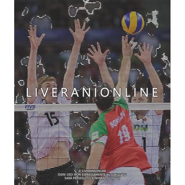 04.07.2012 SOFIA (SOFIJA) ARMEEC ARENA SIATKOWKA MEZCZYZN (MENS VOLLEYBALL) RUNDA FINALOWA LIGI SWIATOWEJ 2012 (FIVB VOLLEYBALL WORLD LEAGUE FINAL ROUND 2012) MECZ BULGARIA - NIEMCY (MATCH BULGARIA - GERMANY) N/Z MAX GUNTHR MARCUS POPP FOT RAFAL OLEKSIEWICZ / PRESSFOCUS NEWSPIXPL --- Newspix.pl WORLD LEAGUE FINALS BULGARIA - GERMANIA AG ALDO LIVERANI SAS - ITALY ONLY - *** Local Caption *** .