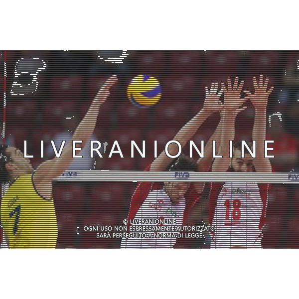 05.07.2012 SOFIA , BULGARIA - HALA ARMEEC ARENA (SOFIA, BULGARIA - ARMEEC ARENA ) SIATKOWKA MEZCZYZN (MEN\'S VOLLEYBALL), LIGA SWIATOWA 2012 - TURNIEJ FINALOWY ( WORLD LEAGUE FINALS)- GRUPA A (POOL A) MECZ BRAZYLIA - POLSKA (GAME BRAZIL - POLAND ) NZ GIBA (L), MICHAL WINIARSKI, LUKASZ ZYGADLO FOTO LUKASZ GROCHALA/ CYFRASPORT/NEWSPIX.PL --- Newspix.pl /AG ALDO LIVERANI SAS WORLD LEAGUE VOLLEY - ITALY ONLY - *** Local Caption *** www.newspix.pl mail us: info@newspix.pl call us: 0048 022 23 22 222 --- Polish Picture Agency by Ringier Axel Springer Poland