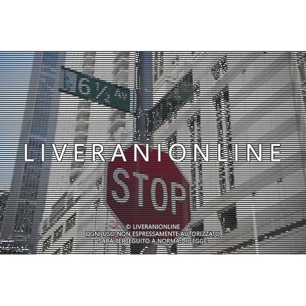 Six and one-half Avenue is seen in Midtown Manhattan in New York on Friday, July 6, 2012. The new street is actually a series of interconnected pedestrian arcades, mid-block between Sixth and Seventh Avenues, running from West 51 Street to West 57 Street. The city is in the process of installing signage and pedestrian crossings. Up to 1200 people an hour use the connected arcades to travel through midtown. The arcades are privately owned public spaces that are provided by the buildings\' owners in exchange for zoning variances. (å Richard B. Levine) /PHOTOSHOT/AG ALDO LIVERANI SAS - ITALY ONLY -