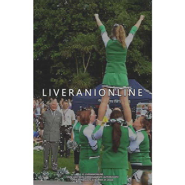 The Prince of Wales watches a display by local cheer leaders, during a youth rally at Saumarez Park in Guernsey, as they continue their visit to the Channel Islands. ©photoshot/AGENZIA ALDO LIVERANI SAS - ITALY ONLY - REALI INGLESI: Il principe Carlo d\'inghilterra e la moglie Camilla in visita alle Isole Normanne. 