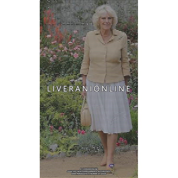 SARK, UNITED KINGDOM - JULY 20: Camilla, Duchess of Cornwall visits Le Seigneurie Gardens on the Island of Sark on July 20, 2012 in Sark, United Kingdom. The Prince of Wales and the Duchess of Cornwall are in Sark as part of a Diamond Jubilee visit to the Channel Islands taking in Jersey, Guernsey and Sark ©photoshot/Agenzia Aldo Liverani Sas - ITALY ONLY - REALI INGLESI: Il principe Carlo d\'inghilterra e la moglie Camilla in visita alle Isole Normanne.