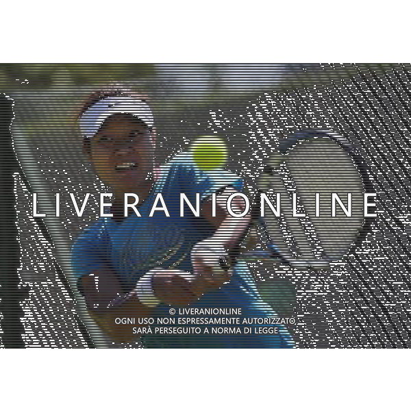 (120724) -- LONDON, July 24, 2012 () -- Chinese tennis player Li Na participates in a training session in suburban London, Britain, on July 24, 2012. Li Na will compete in the tennis event of the London Olympic Games. (/Tao Xiyi) (nxl) ©photoshot/Agenzia Aldo Liverani Sas - ITALY ONLY - Allenamenti, preparativi dei Giochi Olimpici delle Olimpiadi Londra 2012, a Londra, Gran Bretagna, 24 luglio 2012 che inizieranno il 27 luglio.