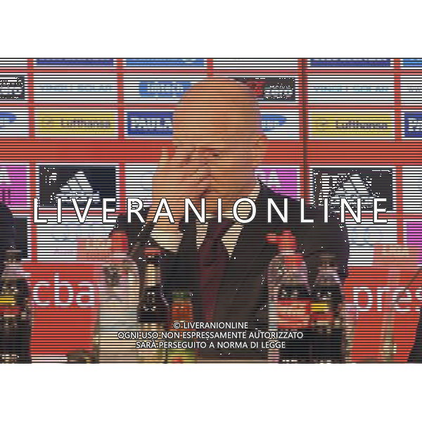 firo Fu§ball,Fussball, 03.07.2012 1. Bundesliga Saison 2012/2013 Buli, DFL, FC Bayern MŸnchen, Muenchen, FCB, PK, Pressekonferenz, zur Trennung von Sportdirektor Christian Nerlinger und zur Verpflichtung von Matthias Sammer, dem neuen Sport-Vorstand des Klubs. mit Uli Hoene§, Hoeness, und Matthias Sammer, in der Allianz Arena, Presse Club, Matthias Sammer, halbe Figur, Gestik, $worldrightsEs gelten unsere AGB, einsehbar auf www.firosportphoto.de copyright by firo sportphoto: Coesfelder Str.207 48249 DŸlmen www.firosportphoto.de mail@firosportphoto.de (V o l k s b a n k B o c h u m - W i t t e n ) BLZ.: 430 601 29 Kt. Nr.: 341 117 100 Tel:Ê 02594 - 9916004 Fax:Ê02594 - 9916005 AG ALDO LIVERANI S A S ONLY ITALY