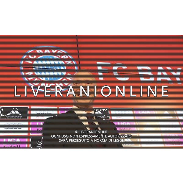 firo Fu§ball,Fussball, 03.07.2012 1. Bundesliga Saison 2012/2013 Buli, DFL, FC Bayern MŸnchen, Muenchen, FCB, PK, Pressekonferenz, zur Trennung von Sportdirektor Christian Nerlinger und zur Verpflichtung von Matthias Sammer, dem neuen Sport-Vorstand des Klubs. mit Uli Hoene§, Hoeness, und Matthias Sammer, in der Allianz Arena, Presse Club Matthias Sammer, halbe Figur, $worldrightsEs gelten unsere AGB, einsehbar auf www.firosportphoto.de copyright by firo sportphoto: Coesfelder Str.207 48249 DŸlmen www.firosportphoto.de mail@firosportphoto.de (V o l k s b a n k B o c h u m - W i t t e n ) BLZ.: 430 601 29 Kt. Nr.: 341 117 100 Tel:Ê 02594 - 9916004 Fax:Ê02594 - 9916005 AG ALDO LIVERANI S A S ONLY ITALY