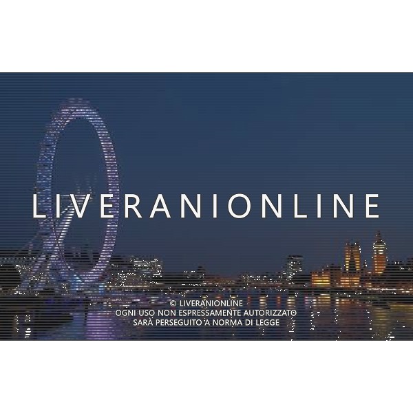 (120726) -- LONDON, July 26, 2012 () -- A view of London Eye (L) and the Big Ben (R) in London, Britain, on July 21, 2012. The London 2012 Olympic Games will kick off on Friday night. (/Chen Jianli) (nxl)