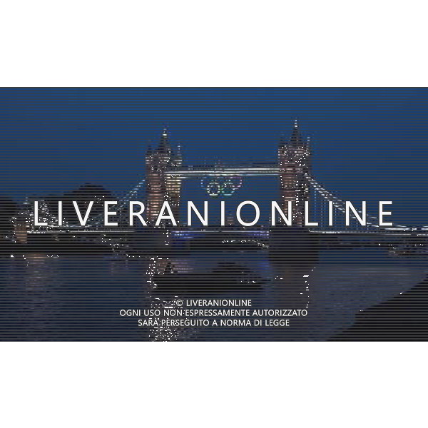 (120726) -- LONDON, July 26, 2012 () -- A view of the Tower Bridge in London, Britain, on July 23, 2012. The London 2012 Olympic Games will kick off on Friday night. (/Cheng Min) (nxl)