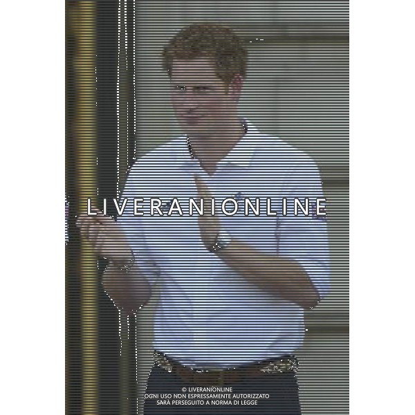 (1805201ck) Prince Harry Olympic Torch Relay passes through Buckingham Palace, London, Britain - 26 Jul 2012 PHOTOSHOT/AG ADO LIVERANI SAS - ITALY ONLY -