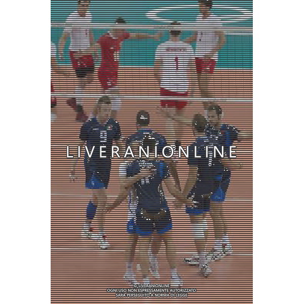 LONDYN 29.07.2012 IGRZYSKA XXX OLIMPIADY XXX LETNIE IGRZYSKA OLIMPIJSKIE LONDYN 2012 HALA EARLS COURT SIATKOWKA WLOCHY v POLSKA N Z WLOCHY RADOSC SEBASTIAN BOROWSKI Newspix.p THE 2012 SUMMER OLYMPIC GAMES OFFICIALLY THE GAMES OF THE XXX OLYMPIAD EARLS COURT VOLLEYBALL ITALY v POLAND --- Newspix.pl /OLIMPIADI LONDRA 2012 -AG ALDO LIVERANI SAS - ITALY ONLY *** Local Caption *** www.newspix.pl mail us: info@newspix.pl call us: 0048 022 23 22 222 --- Polish Picture Agency by Ringier Axel Springer Poland .