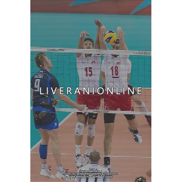 LONDYN 29.07.2012 IGRZYSKA XXX OLIMPIADY XXX LETNIE IGRZYSKA OLIMPIJSKIE LONDYN 2012 HALA EARLS COURT SIATKOWKA WLOCHY v POLSKA N Z IVAN ZAYTSEV italy 9 LUKASZ ZYGADLO poland 15 MARCIN MOZDZONEK poland 18 SEBASTIAN BOROWSKI Newspix.p THE 2012 SUMMER OLYMPIC GAMES OFFICIALLY THE GAMES OF THE XXX OLYMPIAD EARLS COURT VOLLEYBALL ITALY v POLAND --- Newspix.pl /OLIMPIADI LONDRA 2012 -AG ALDO LIVERANI SAS - ITALY ONLY *** Local Caption *** www.newspix.pl mail us: info@newspix.pl call us: 0048 022 23 22 222 --- Polish Picture Agency by Ringier Axel Springer Poland .