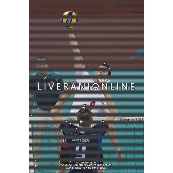 LONDYN 29.07.2012 IGRZYSKA XXX OLIMPIADY XXX LETNIE IGRZYSKA OLIMPIJSKIE LONDYN 2012 HALA EARLS COURT SIATKOWKA WLOCHY v POLSKA N Z IVAN ZAYTSEV italy 9 ZBIGNIEW BARTMAN poland 9 SEBASTIAN BOROWSKI Newspix.p THE 2012 SUMMER OLYMPIC GAMES OFFICIALLY THE GAMES OF THE XXX OLYMPIAD EARLS COURT VOLLEYBALL ITALY v POLAND --- Newspix.pl /OLIMPIADI LONDRA 2012 -AG ALDO LIVERANI SAS - ITALY ONLY *** Local Caption *** www.newspix.pl mail us: info@newspix.pl call us: 0048 022 23 22 222 --- Polish Picture Agency by Ringier Axel Springer Poland .