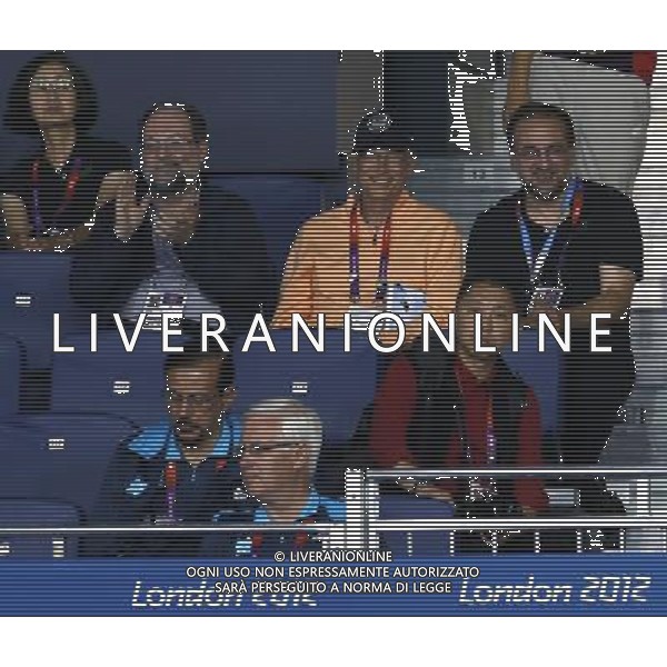 (120729) -- LONDON, July 29, 2012 () -- Bill Gates is seen during women\'s table tennis singles third round match, at London 2012 Olympic Games in London, Britain, on July 29, 2012. Li Xiaoxia of China defeated Ariel Hsing of U.S. 4-2. (/Shen Bohan) (nxl) /ALDO LIVERANI SAS-ITALY ONLY - EDITORIAL USE ONLY