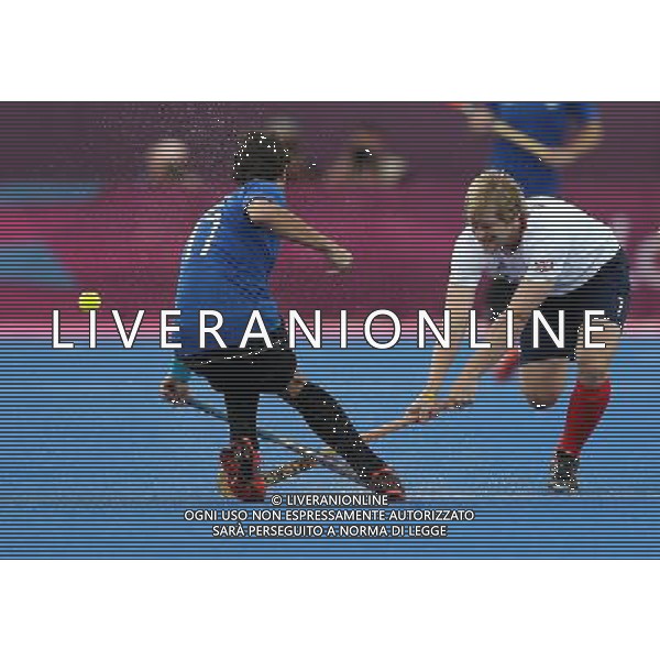 (120730) -- LONDON, July 30, 2012 () -- Ashley Jackson (R) of Britain competes during men\'s hockey preliminary match between Britain and Argentina, at London 2012 Olympic Games in London, Britain, on July 30, 2012. Britain defeated Argentina 4-1. (/Liao Yujie) (nxl) AG ALDO LIVERANI S A S ONLY ITALY
