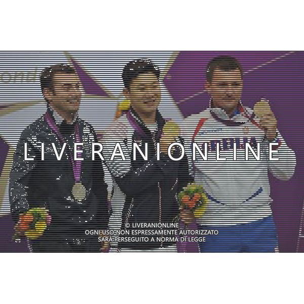 Londra, 28/07/2012. Olimpiadi London 2012. Luca Tesconi vince la medaglia d\' Argento nella pistola 10 metri. Nella foto sul podio con Jin Jongoh (KOR) e Zlatic Andrija (SRB) Foto di Simone Ferraro / GMT AG ALDO LIVERANI S A S