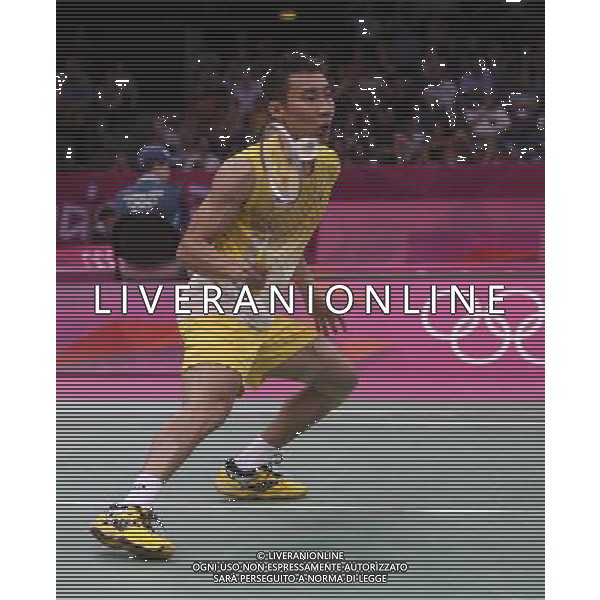 (120731) -- LONDON, July 31, 2012 () -- Lee Chong Wei of Malaysia competes during men\'s badminton preliminary match at London 2012 Olympic Games in London, Britain, on July 31, 2012. Lee Chong Wei of Malaysia defeated Ville Lang Of Finland 2-1. (/Tang Shi) (nxl) ©photoshot/AGENZIA ALDO LIVERANI SAS - ITALY ONLY - Giochi Olimpici - Olimpiadi Londra 2012