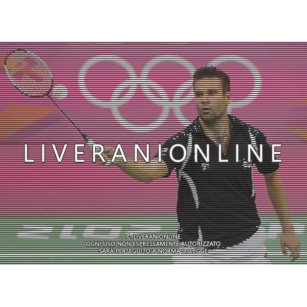 (120731) -- LONDON, July 31, 2012 () -- Ville Lang Of Finland competes during men\'s badminton preliminary match at London 2012 Olympic Games in London, Britain, on July 31, 2012. Lee Chong Wei of Malaysia defeated Ville Lang Of Finland 2-1. (/Tang Shi) (nxl) ©photoshot/AGENZIA ALDO LIVERANI SAS - ITALY ONLY - Giochi Olimpici - Olimpiadi Londra 2012