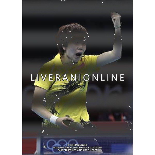 (120731) -- LONDON, July 31, 2012 () -- Li Xiaoxia of China celebrates during the semifinal match of women\'s singles table tennis event against Kasumi Ishikawa of Japan at London 2012 Olympic Games, London, Britain, July 31, 2012. Li Xiaoxia won the match 4-1 and advanced to the final. (/Shen Bohan) /ALDO LIVERANI SAS-ITALY ONLY - EDITORIAL USE ONLY