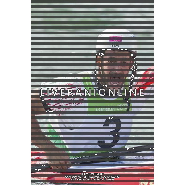 LEE VALLEY 31 08 2012 IGRZYSKA XXX OLIMPIADY XXX LETNIE IGRZYSKA OLIMPIJSKIE LONDYN 2012 LEE VALLEY WHITE WATER CENTRE SLALOM KAJAKOWY K1 FINAL N Z DANIELE MOLMENTI SEBASTIAN BOROWSKI Newspix.p THE 2012 SUMMER OLYMPIC GAMES OFFICIALLY THE GAMES OF THE XXX OLYMPIAD LEE VALLEY WHITE WATER CENTRE CANOE SLALOM SINGLE K1 MEN FINAL --- Newspix.pl /AG ALDO LIVERANI SAS .LONDRA 2012 OLIMPIADI ITALY ONLY - *** Local Caption *** www.newspix.pl mail us: info@newspix.pl call us: 0048 022 23 22 222 --- Polish Picture Agency by Ringier Axel Springer Poland