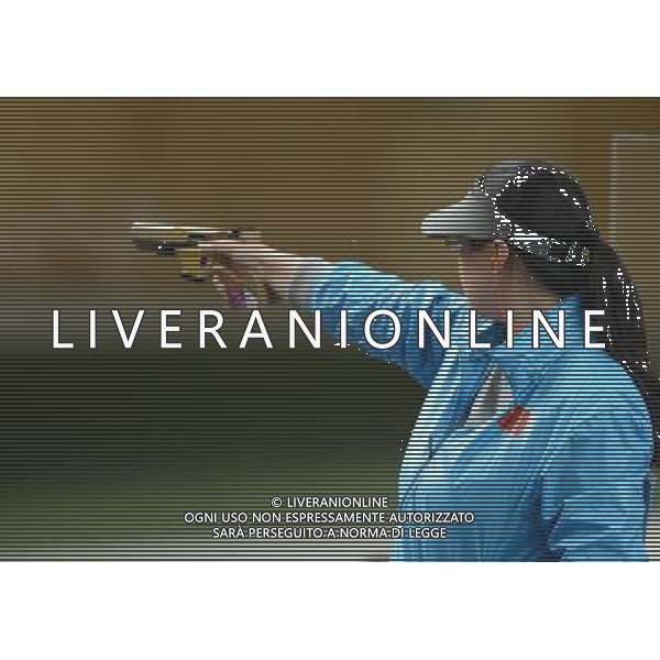 (120801) -- LONDON, Aug. 1, 2012 () -- Chen Ying of China aims during the women\'s 25m pistol event of shooting at London 2012 Olympic Games in London, Britain, Aug. 1, 2012. Chen Yin won the silver medal in this event. (/Yang Lei) (zgp) /ALDO LIVERANI SAS-ITALY ONLY - EDITORIAL USE ONLY